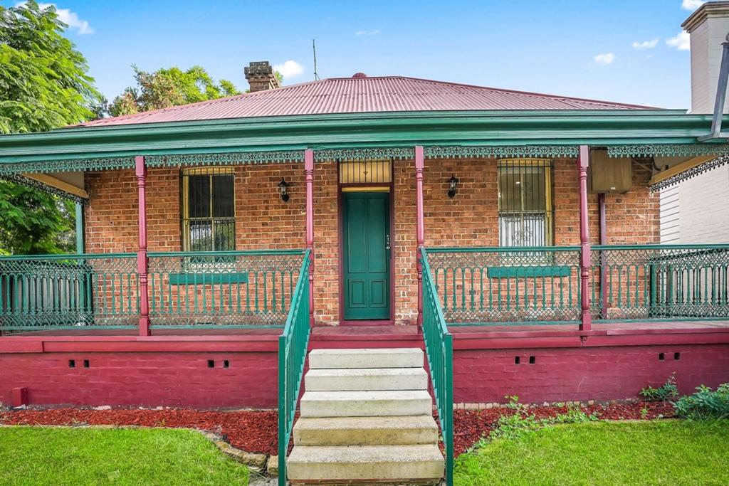 24 The Crescent, Penrith, NSW 2750