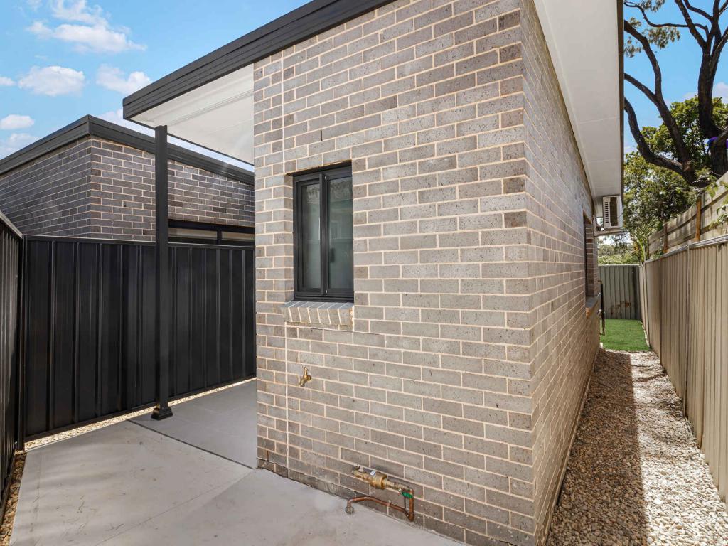 67B BOUGAINVILLE RD, LETHBRIDGE PARK, NSW 2770