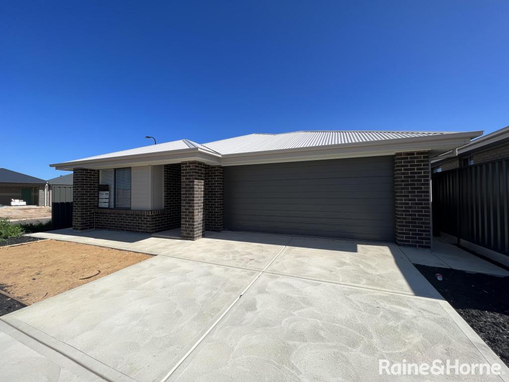 71 Correa St, Munno Para, SA 5115