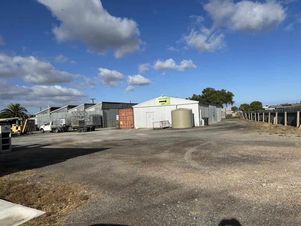 7 Fourth St, Warooka, SA 5577