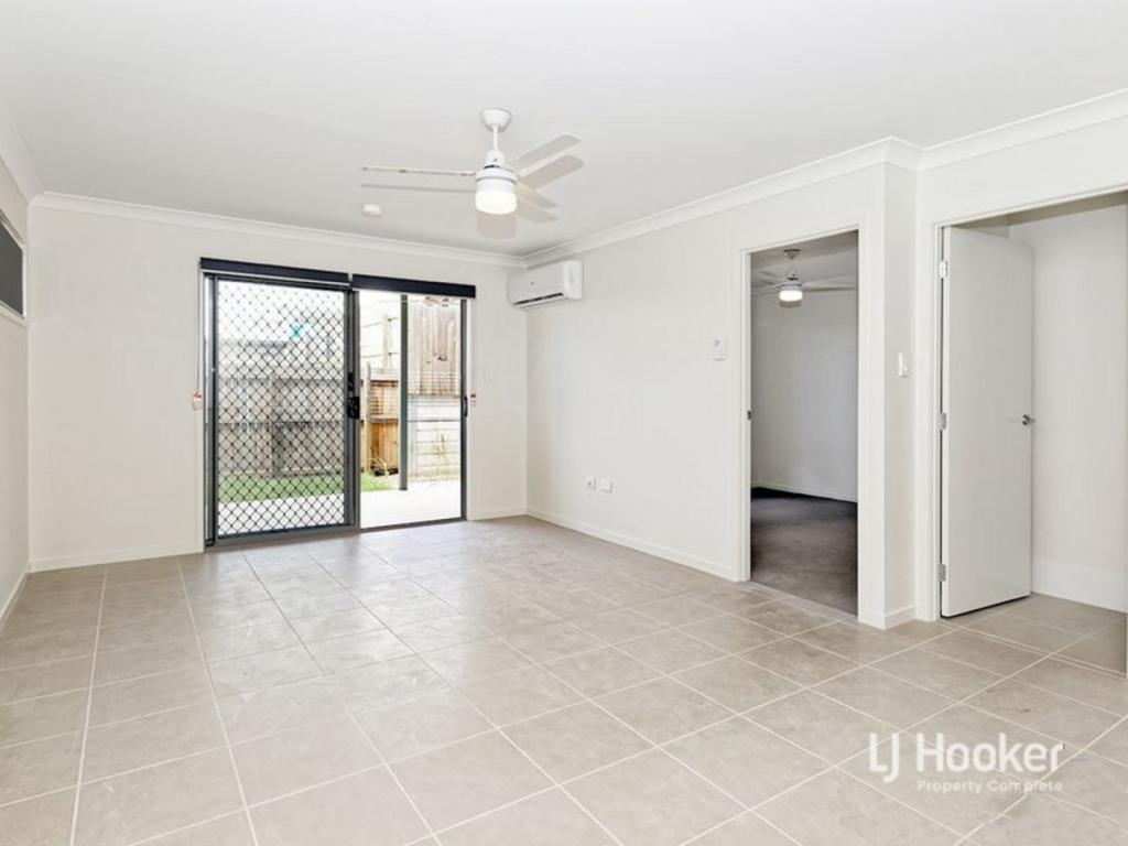 2/72 Stormbird St, Redbank Plains, QLD 4301