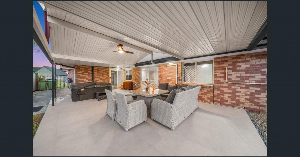 17 Saint Andrews Dr, Cornubia, QLD 4130