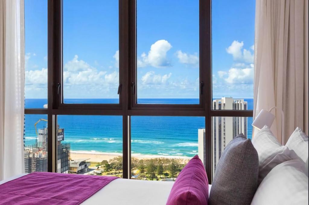 1504/2663 Gold Coast Hwy, Broadbeach, QLD 4218