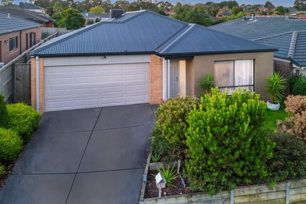 10 Nixon Dr, Berwick, VIC 3806