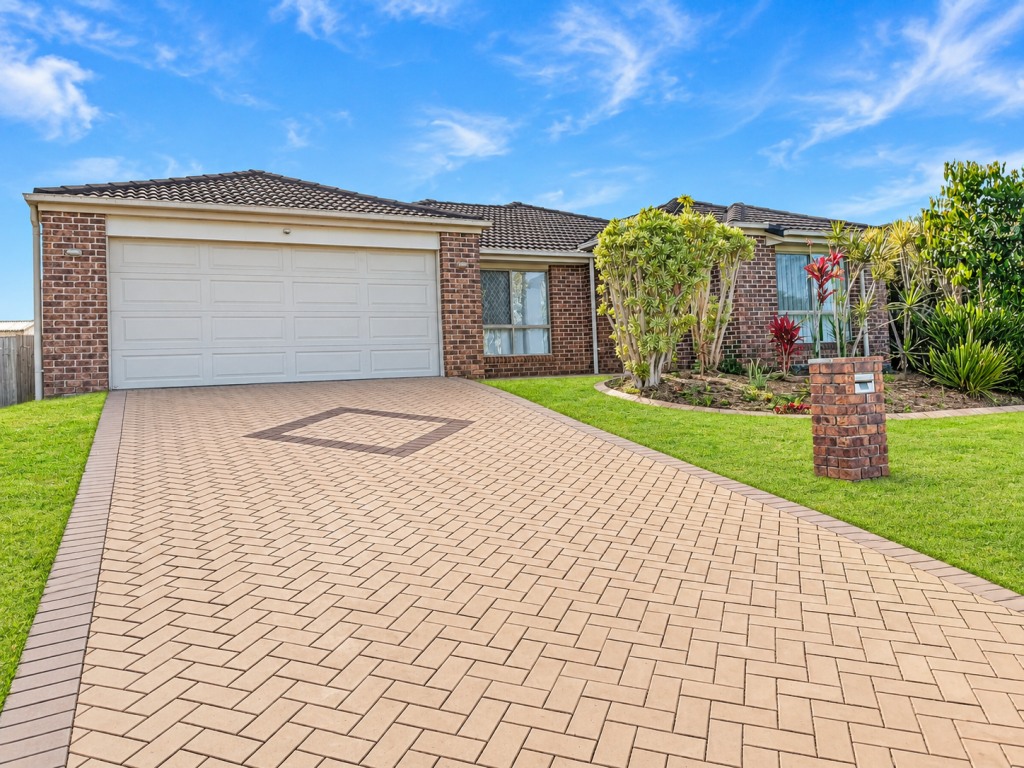 39 Coochin Hills Dr, Beerwah, QLD 4519