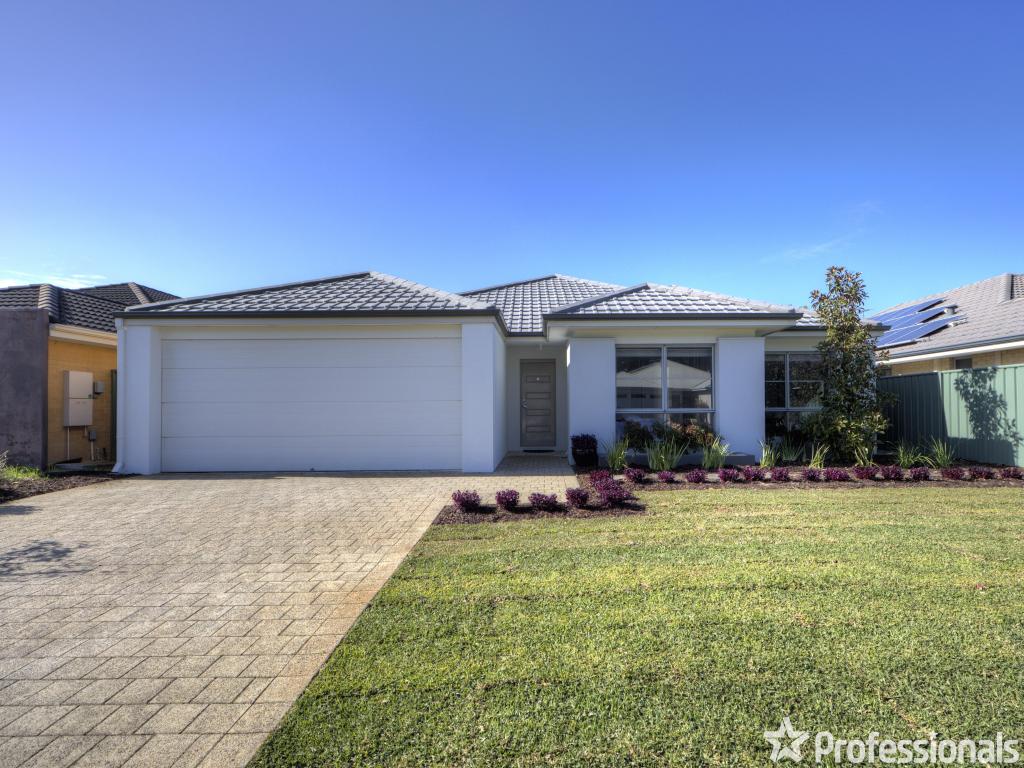 15 Monarch Way, Wattle Grove, WA 6107