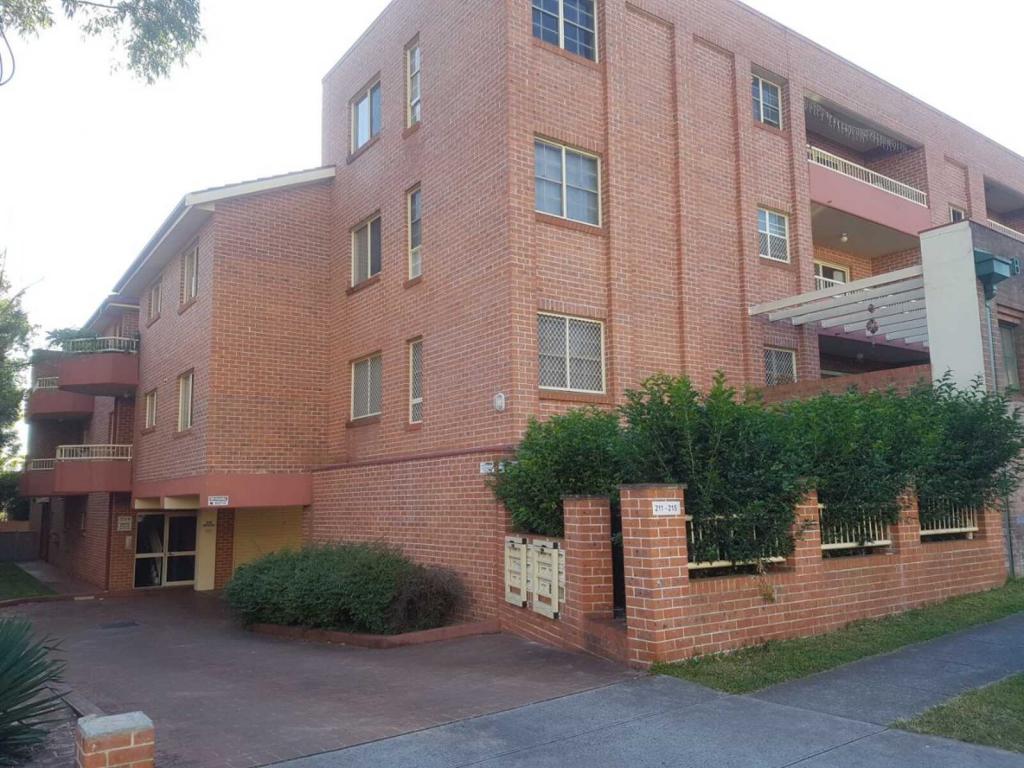 16/211-215 Dunmore St, Wentworthville, NSW 2145