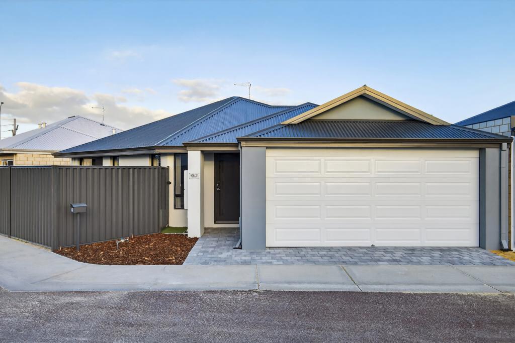 19/11 Piara Dr, Piara Waters, WA 6112