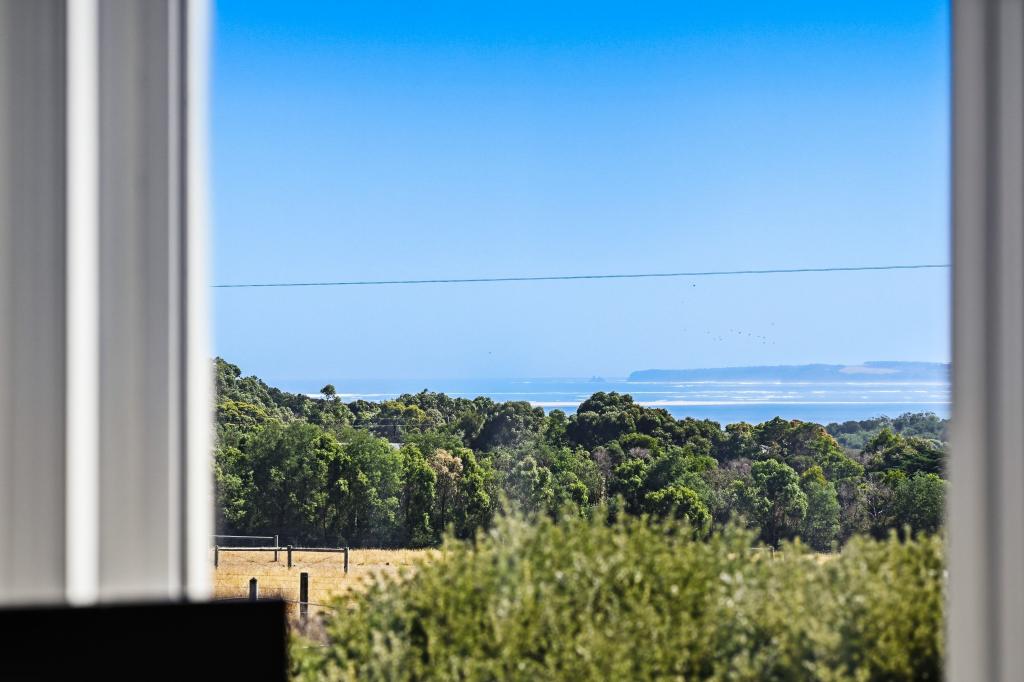 301 INVERLOCH-VENUS BAY RD, INVERLOCH, VIC 3996