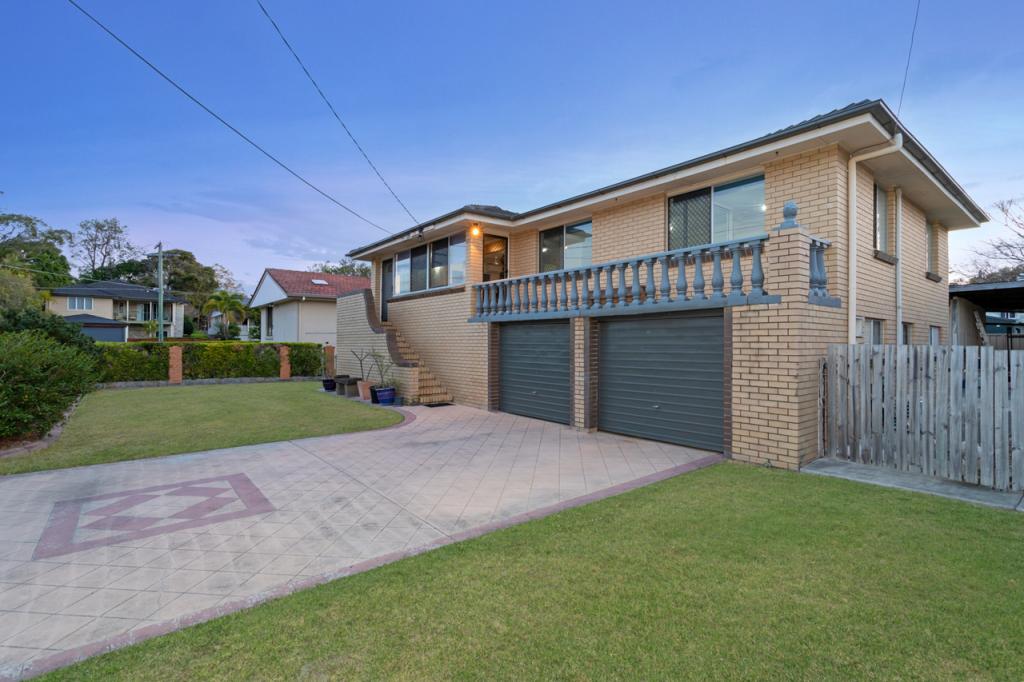 69 Corowa St, Wavell Heights, QLD 4012