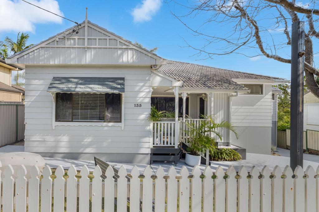 135 Dudley Rd, Charlestown, NSW 2290
