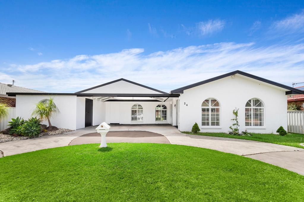 24 Shearwater Bvd, Albion Park Rail, NSW 2527