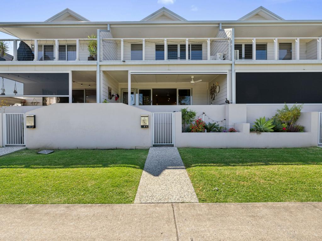 2/7 Fawcett St, Woolgoolga, NSW 2456