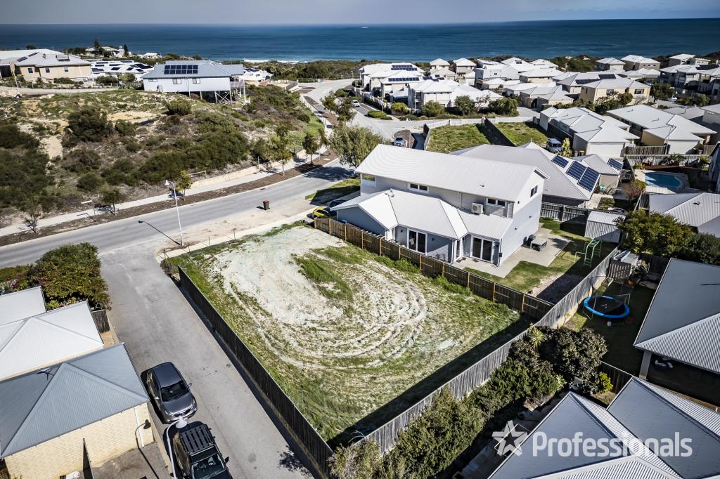 35 Lindsay Beach Bvd, Yanchep, WA 6035