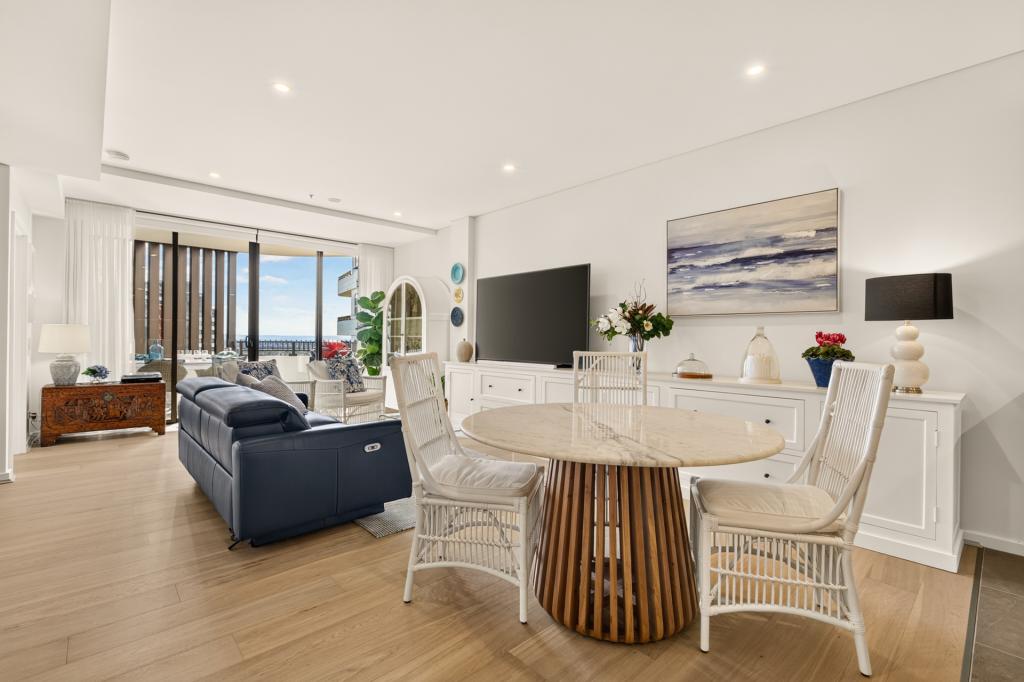 1107/8 GARTHOWEN CRES, CASTLE HILL, NSW 2154