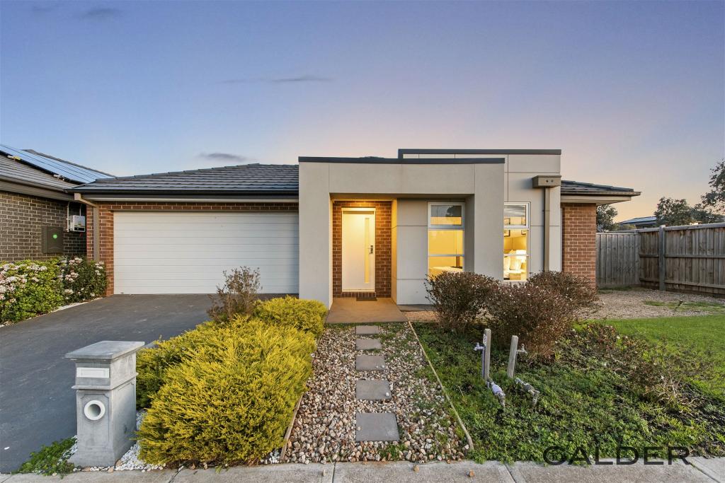 24 Wiltshire Bvd, Thornhill Park, VIC 3335