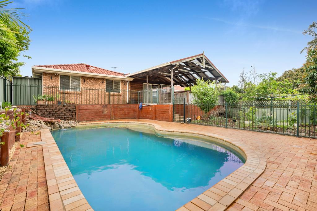 33 Lugarno Ave, Leumeah, NSW 2560