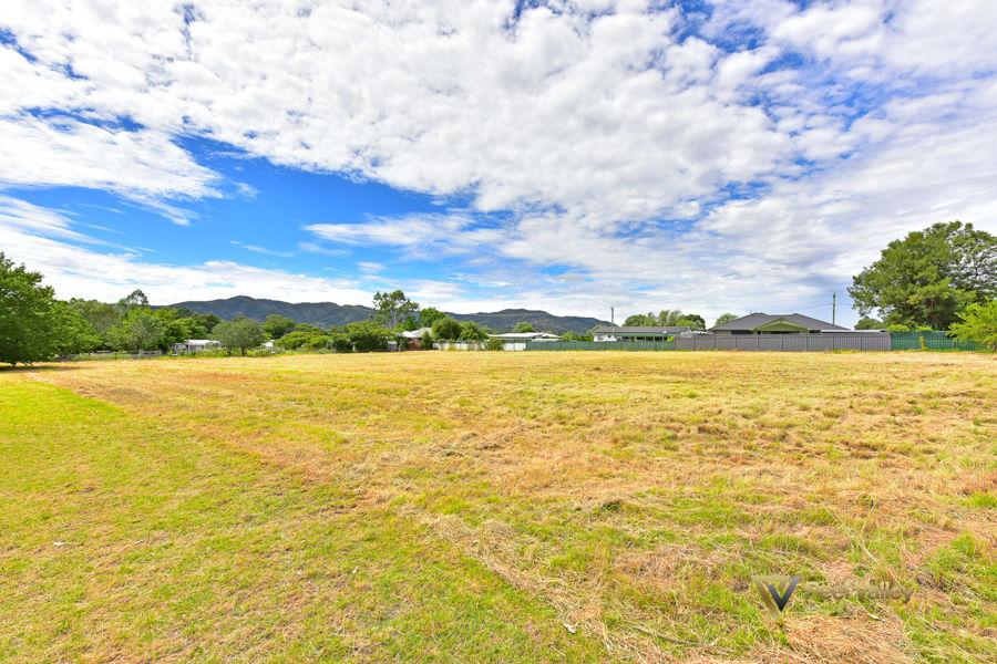 1A GILL ST, KOOTINGAL, NSW 2352