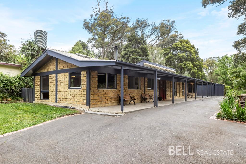 35 DEVON AVE, COCKATOO, VIC 3781