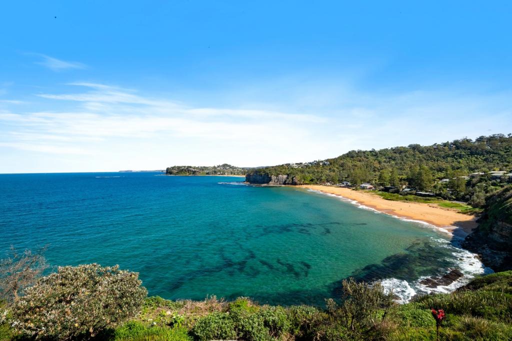 68 The Serpentine, Bilgola Beach, NSW 2107