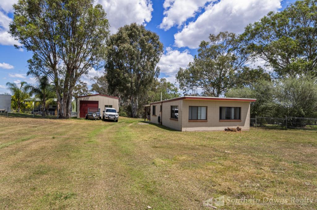 21 Vanneck St, Yangan, QLD 4371