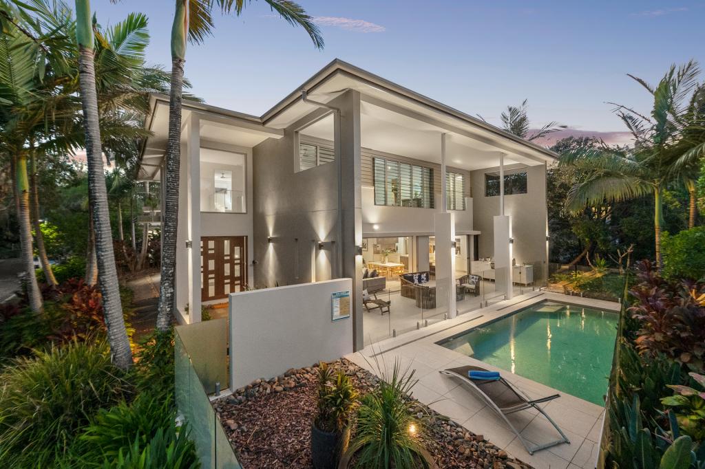 2 Whitehaven Pde, Yaroomba, QLD 4573