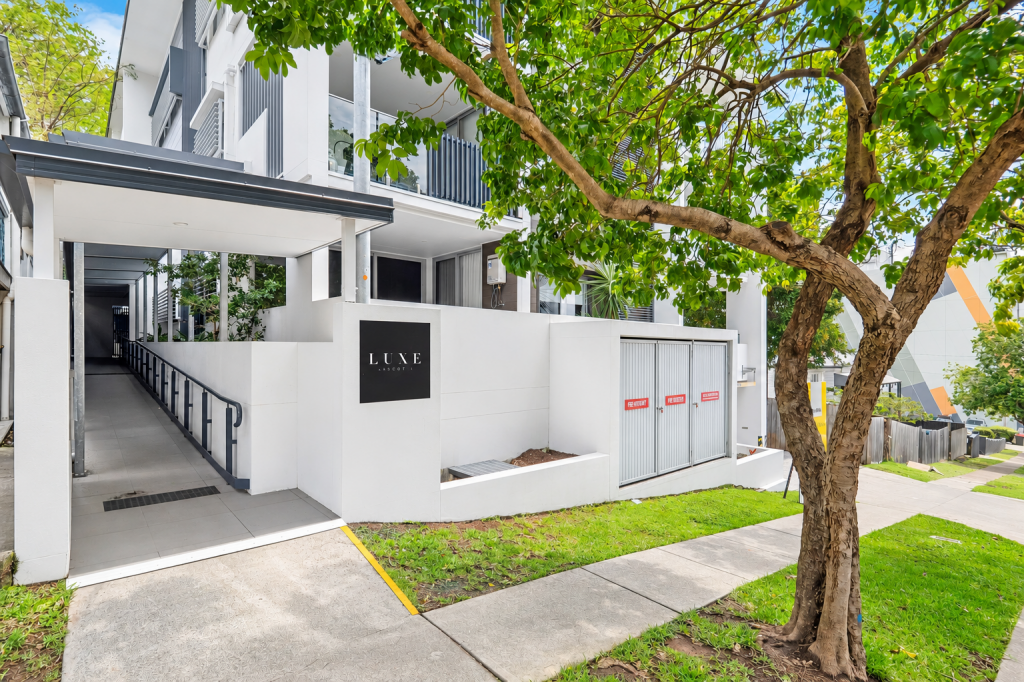 203/14 BRERETON ST, SOUTH BRISBANE, QLD 4101