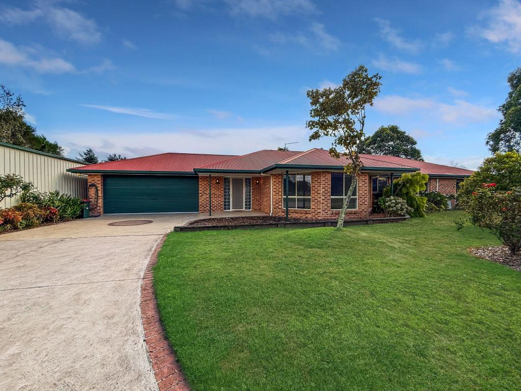 1 HAKEA LANE, YARRAGON, VIC 3823