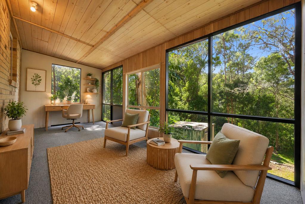 19 Waters Rd, Bonogin, QLD 4213