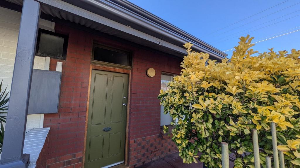 2/11 Melbourne St, Glenelg North, SA 5045