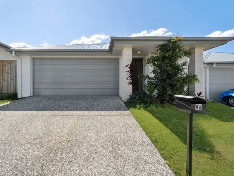 86 Dunaden St, Logan Reserve, QLD 4133