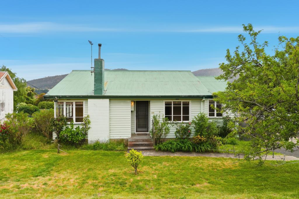 236 Cambridge Rd, Warrane, TAS 7018