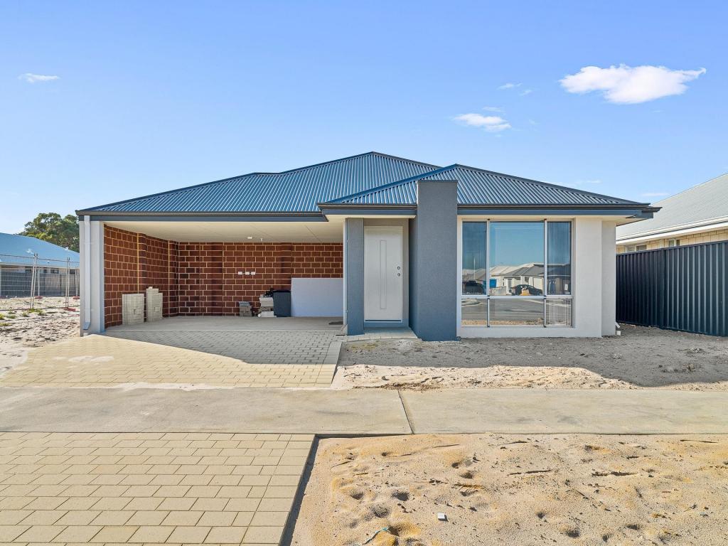 48 HAWDON RD, LAKELANDS, WA 6180