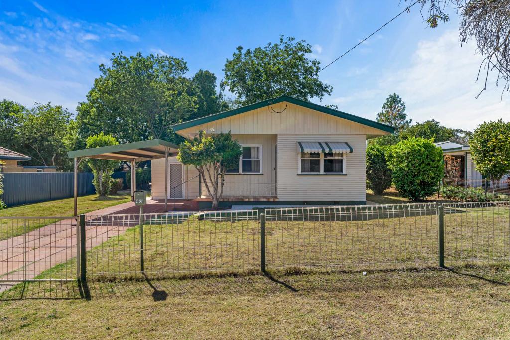 40 Holberton St, Rockville, QLD 4350