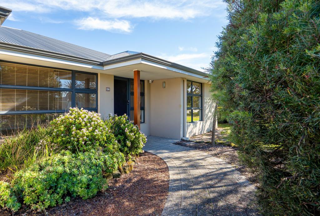 61 Scorpio Dr, Mckail, WA 6330