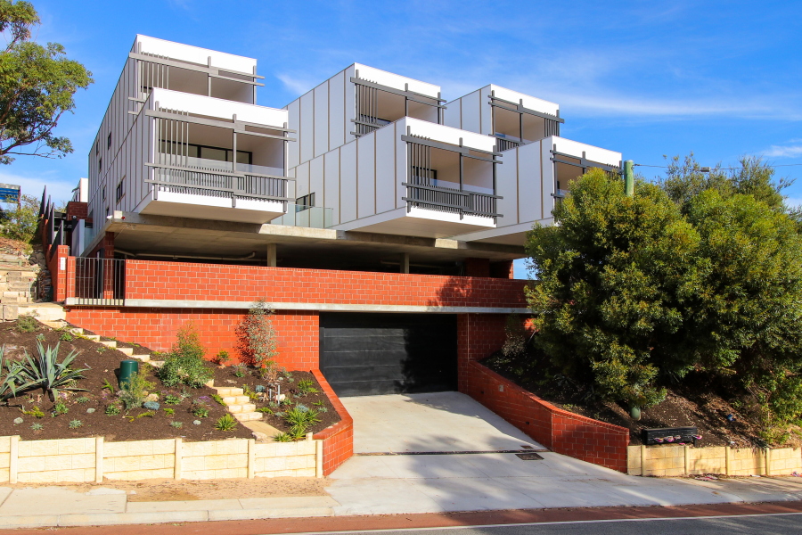 10/25 Pearl Pde, Scarborough, WA 6019