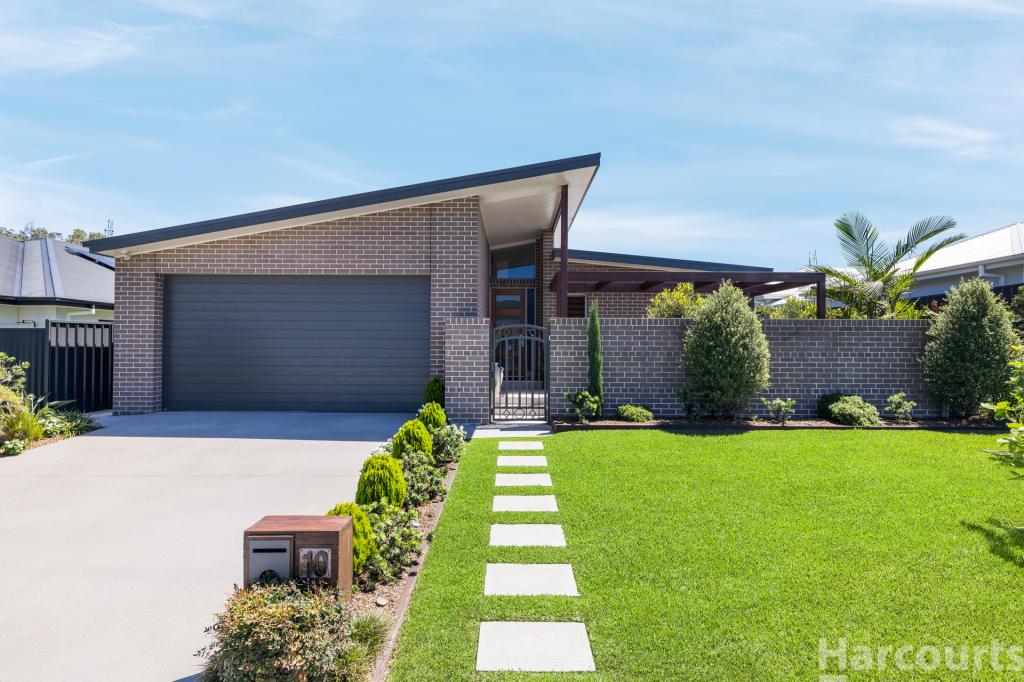 10 Hillier Pde, South West Rocks, NSW 2431