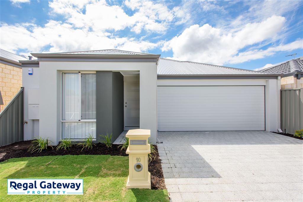 90 Bindarri Gr, Wandi, WA 6167