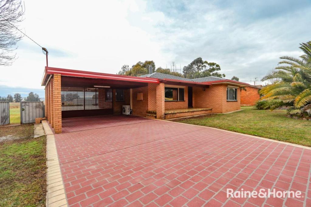 365 Durham St, Bathurst, NSW 2795
