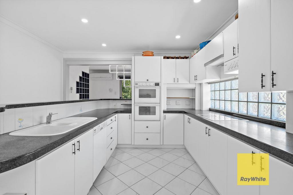 36 KELLAR WAY, THORNLIE, WA 6108
