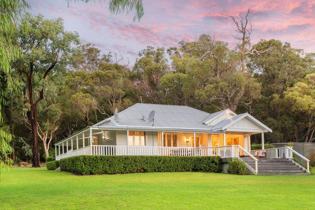 29 Butterly Rd, Yallingup, WA 6282