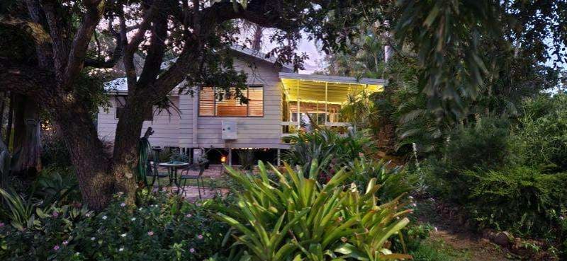 8 Eleventh Ave, Scottville, QLD 4804