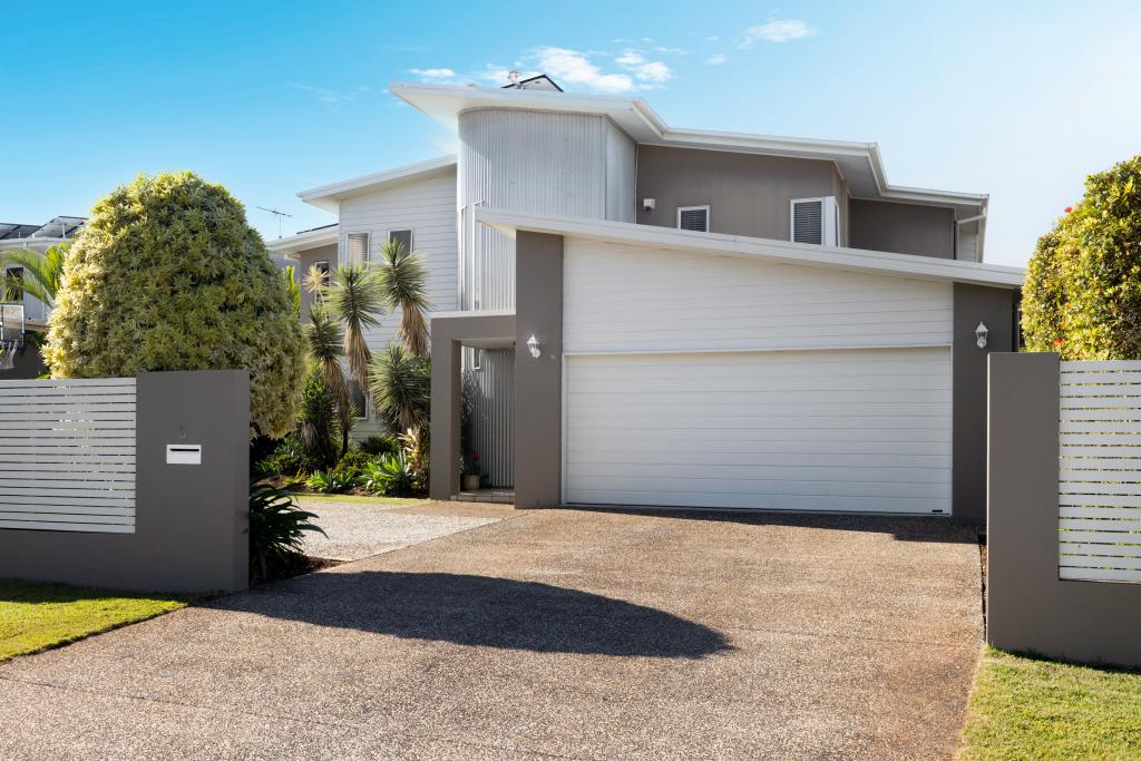 8 Fleay St, Redland Bay, QLD 4165