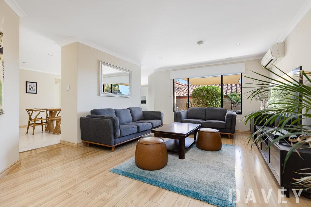 3 Morris Rd, Innaloo, WA 6018