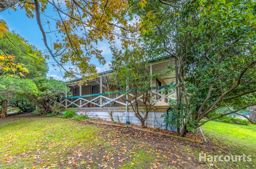 17 Pinnacle Dr, Rawson, VIC 3825