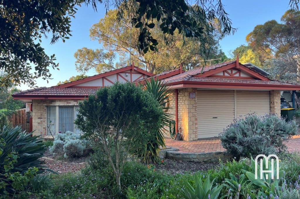 33 Bournemouth Cres, Wembley Downs, WA 6019