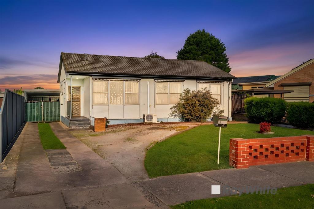 21 SCARLET DR, DOVETON, VIC 3177