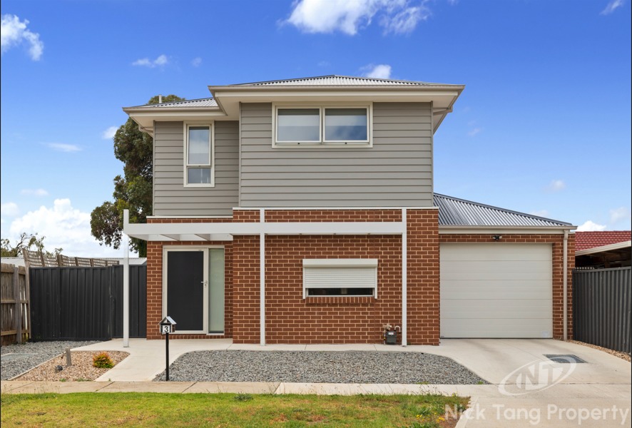 3 Mary St, Melton South, VIC 3338