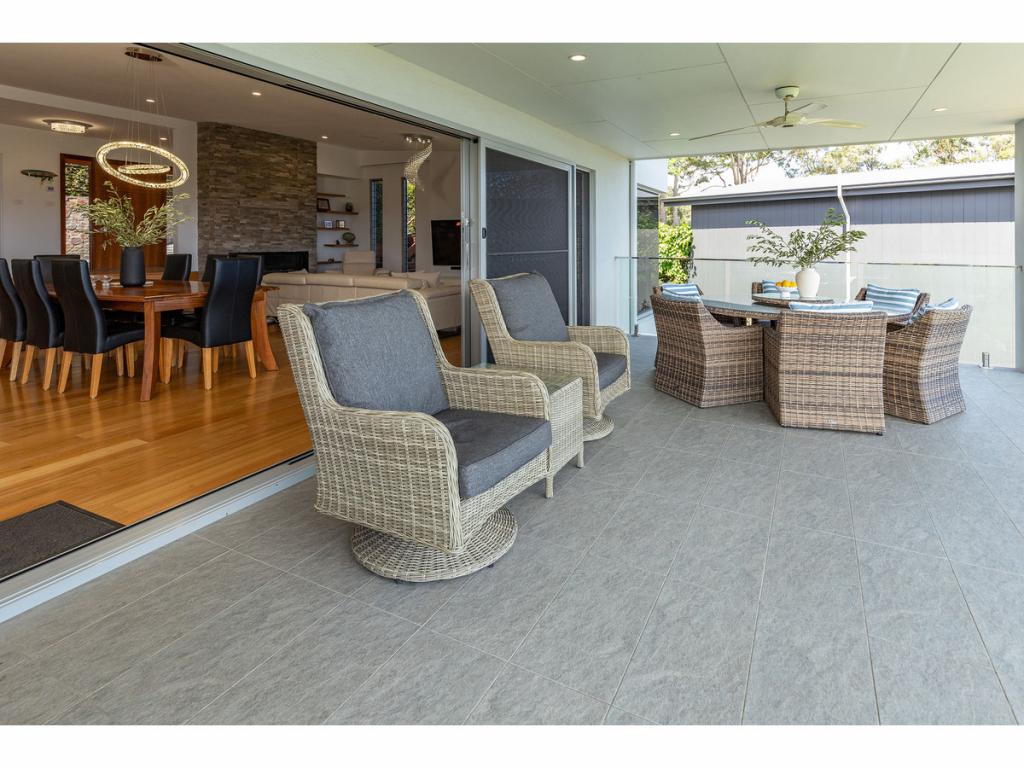 109 Coastal View Dr, Tallwoods Village, NSW 2430