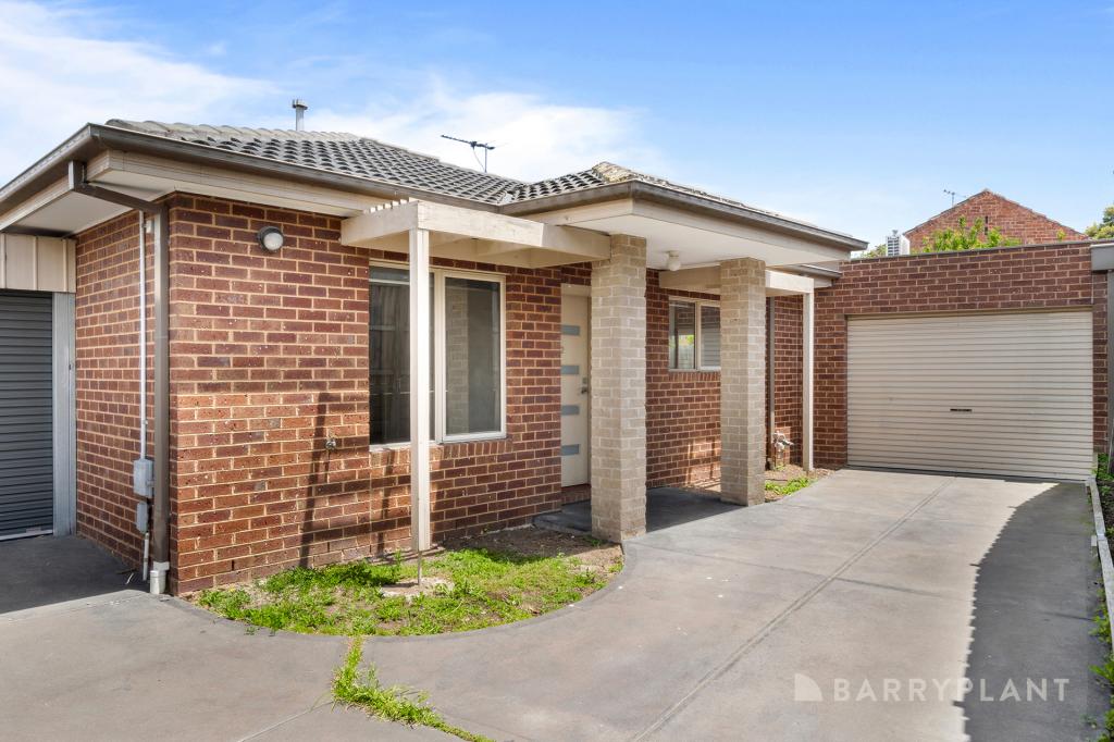 2/215 Spring St, Reservoir, VIC 3073